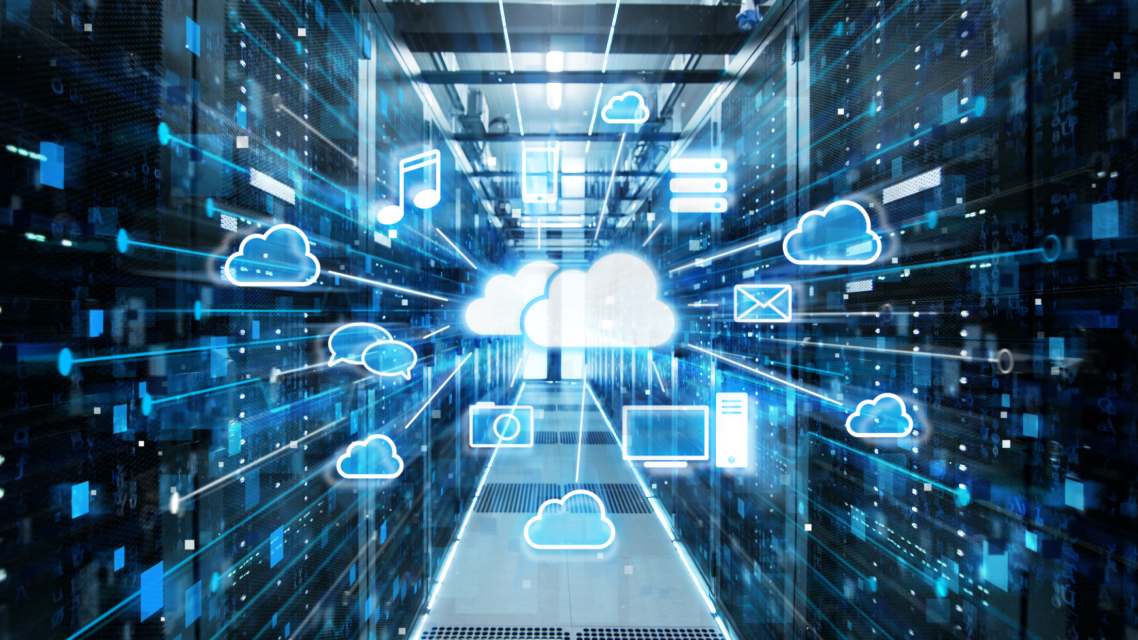 Cloud vs Server: Learn the Key Differences and Benefits